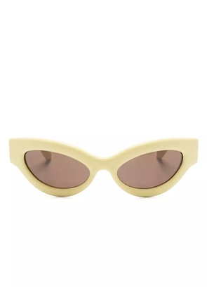 Nanushka Trysta cat-eye sunglasses - Yellow