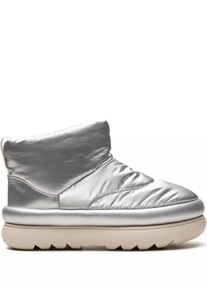 UGG Classic Maxi Mini 'Metallic Silver' boots