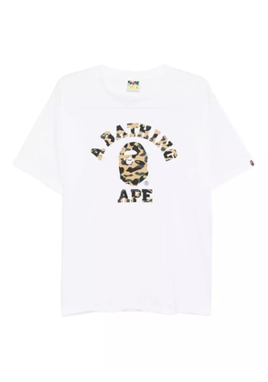 A BATHING APE® 1st Camo College T-shirt - White