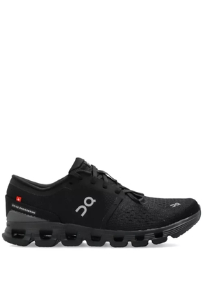 On Running Eclipse trainers - Black