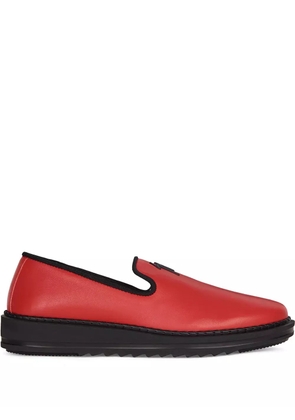 Giuseppe Zanotti logo-detail slip-on loafers - Red