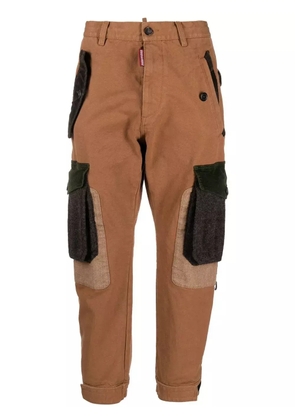 DSQUARED2 tapered cargo trousers - Brown