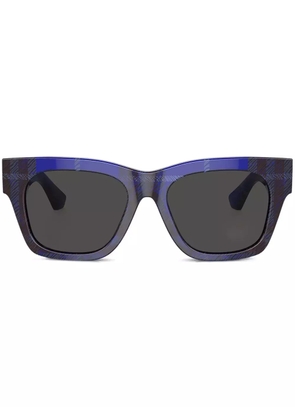 Burberry Eyewear check wayfarer-frame sunglasses - Blue