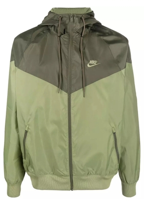 Nike embroidered-logo zip-up hooded jacket - Green