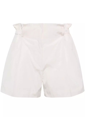 SHIATZY CHEN Plenteous crease-effect shorts - White