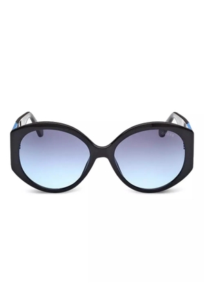 GUESS EYEWEAR gradient-lens sunglasses - Blue