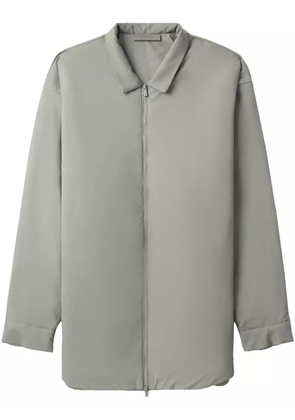 FEAR OF GOD ESSENTIALS logo-print padded shirt jacket - Grey