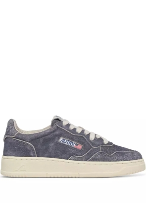 Autry Medalist Low Suede WMNs 'Bluette' sneakers