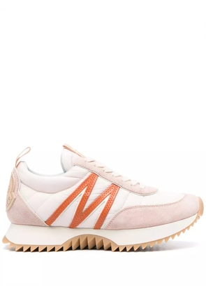 Moncler Pacey logo-appliqué sneakers - Pink