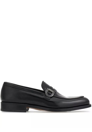 Ferragamo Gancini-plaque leather mocassins - Black
