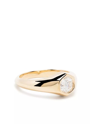 Lizzie Mandler Fine Jewelry 18kt yellow gold Knife Edge diamond signet ring