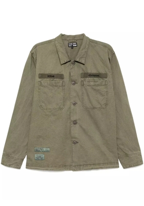 izzue logo-embroidered shirt - Green