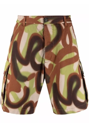 DSQUARED2 spray-paint cargo shorts - Neutrals