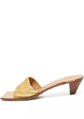 Bottega Veneta Pre-Owned 50mm leather sandals - Gold