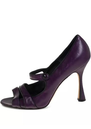 Manolo Blahnik pre-owned 100mm strap-detail heels - Purple