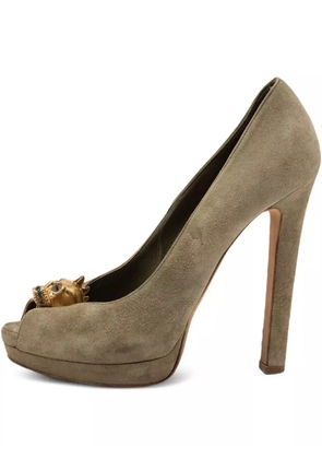 Alexander McQueen Pre-Owned 140mm Skull-appliqué pumps - Green