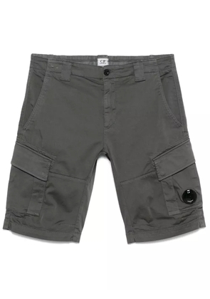 C.P. Company satin cargo shorts - Grey