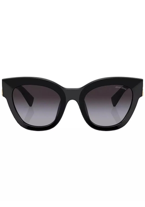 Miu Miu Eyewear cat-eye gradient-lens sunglasses - Black