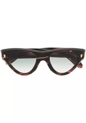 Cutler & Gross cat-eye tortoiseshell sunglasses - Brown