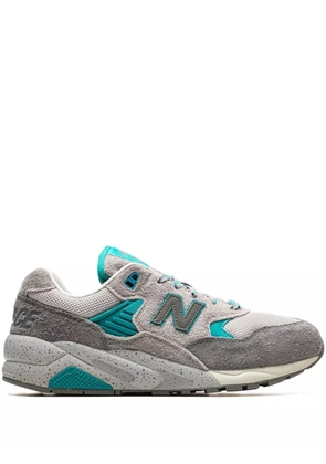 New Balance x Palace 580 'Gargoyle Lapis Blue' sneakers - Grey