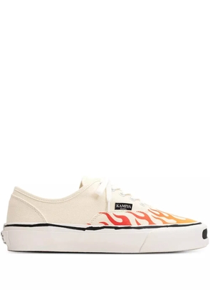 KAMIYA Herc flame-pattern vulcanized sneakers - White