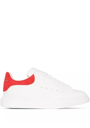 Alexander McQueen Oversized sneakers - White