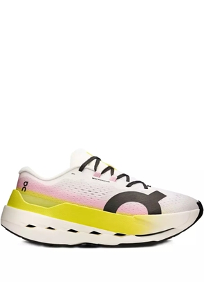 On Running Cloudboom Max sneakers - White