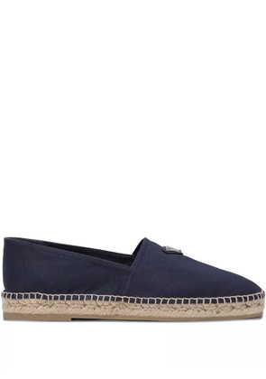 Prada triangle-logo espadrilles - Blue