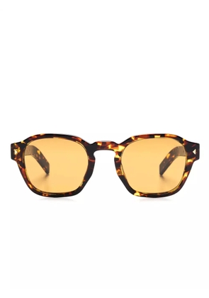 Prada Eyewear tortoiseshell-effect sunglasses - Brown