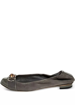 Gucci Pre-Owned Bamboo-detail ballet flats - Grey