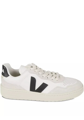 VEJA V-90 panelled sneakers - White