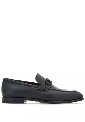 Ferragamo Gancini-buckle leather loafers - Black