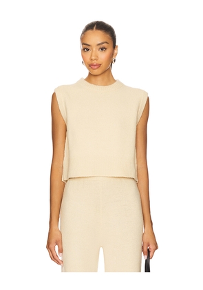Callahan Pilar Vest in Cream. Size XL. Also in L, M, S, XS.