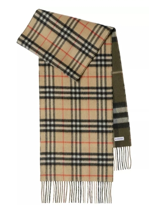 Burberry reversible checked cashmere scarf - Green