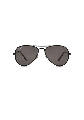 Ray-Ban Aviator Max Sunglasses in Black.