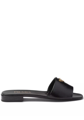 Prada triangle-logo leather slides - Black