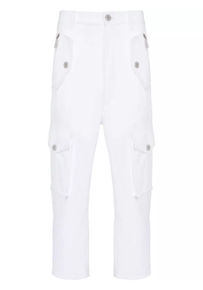 Balmain logo-plaque cargo-style cropped trousers - White