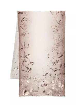 19 Andrea’S 47 metallic-print fringed scarf - Neutrals