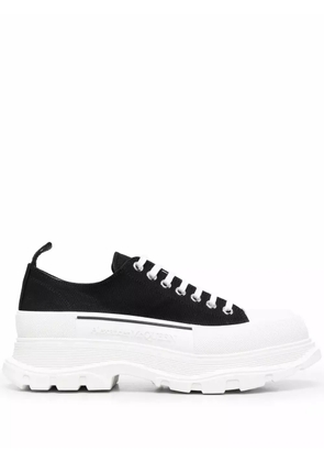 Alexander McQueen Tread Slick low-top sneakers - Black