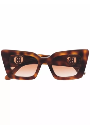 Burberry Eyewear cat-eye tortoiseshell sunglasses - Brown