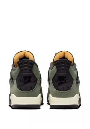 Jordan x UNDEFEATED 4 Retro sneakers - Green