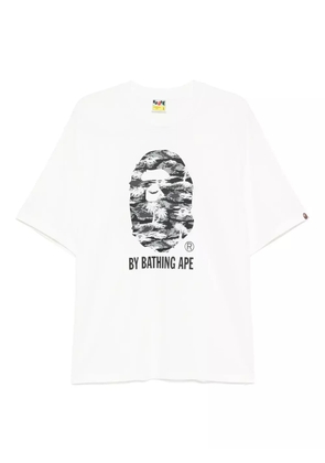 A BATHING APE® logo-printed T-shirt - White