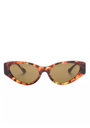 Versace Eyewear Medusa Legend cat-eye sunglasses - Brown