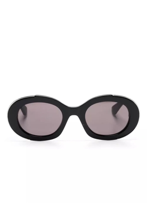 Alexander McQueen Eyewear logo-engraved oval-frame sunglasses - Black