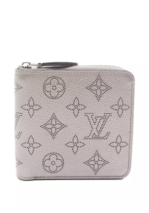 Louis Vuitton Pre-Owned Mahina wallet - Neutrals