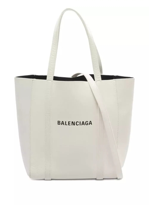 Balenciaga Pre-Owned Everyday XXS two-way handbag - White