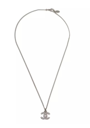 CHANEL Pre-Owned 2011 CC rhinestone-embellished pendant necklace - Silver