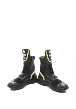 Christian Dior Pre-Owned 2010s 40mm perforated panelled boots - Black