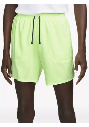Nike Dri-FIT Stride 7'' brief-lined running shorts - Green