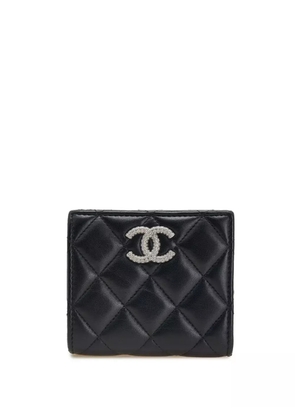 CHANEL Pre-Owned 2021-2025 CC Quilted Lambskin Compact Bifold Wallet small wallets - Black